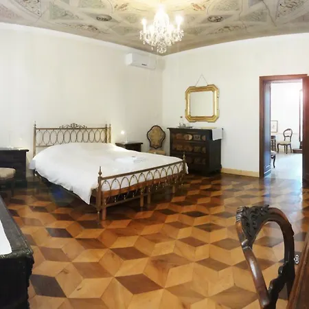 Via Museo 3*