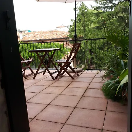 Oda ve Kahvaltı Via Museo 3*